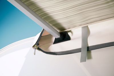 Thule Omnistor 1200 2,30m Tuchfarbe Mystic Grau Thule Omnistor 1200 2,30m Tuchfarbe Mystic Grau